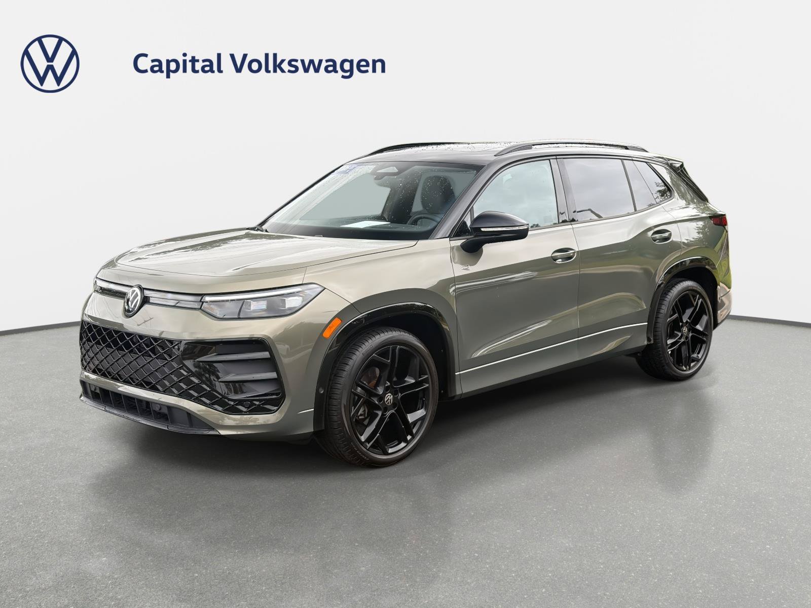 Used 2026 Volkswagen Tiguan SE R-Line Black SE R-Line Black FWD