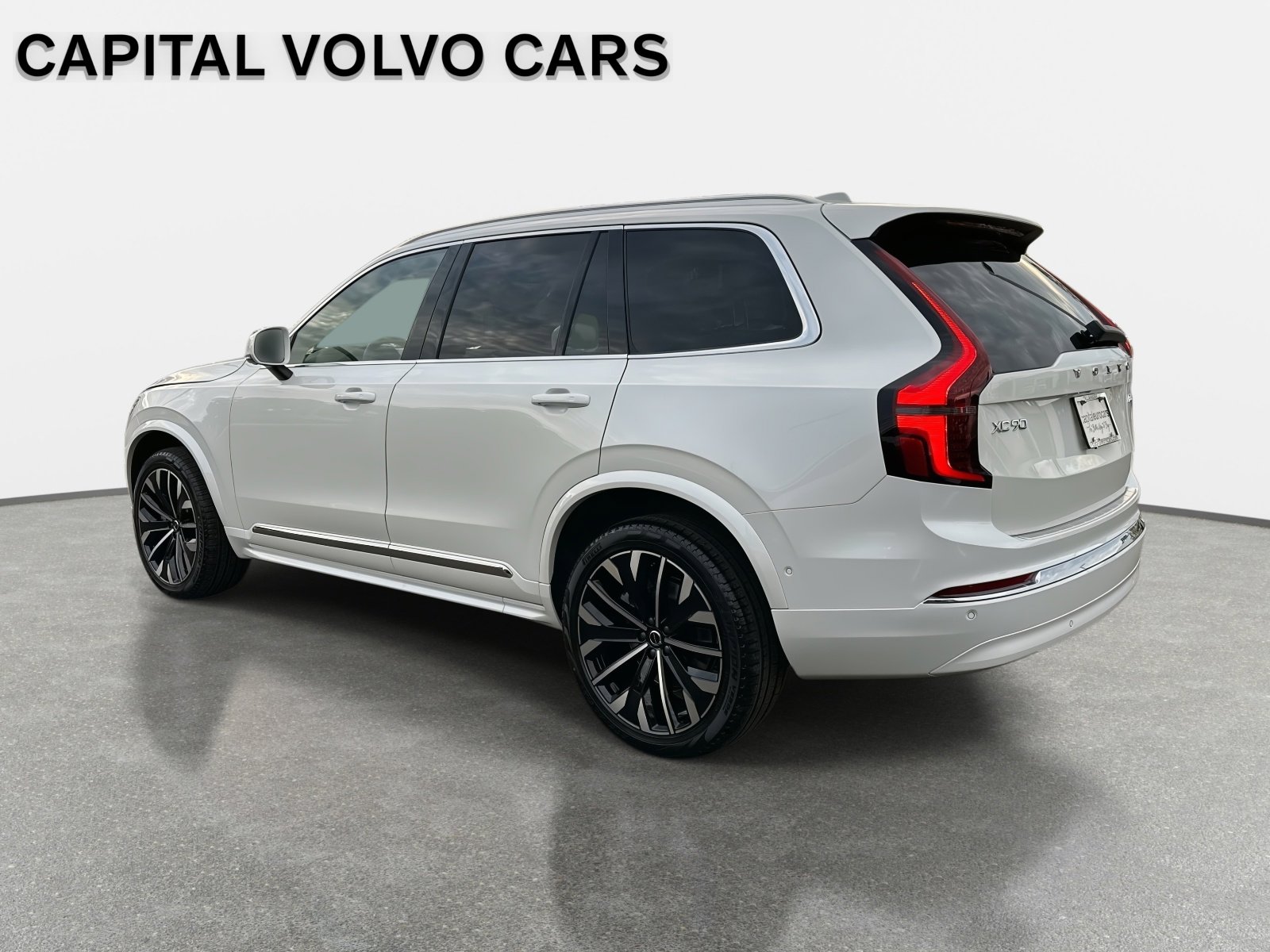 New 2026 Volvo XC90 B6 Plus 7-Seater SUV