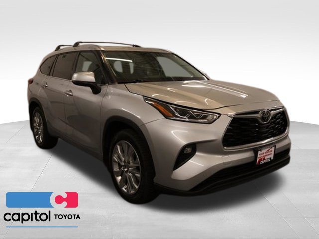 2022 Toyota Highlander SUV 