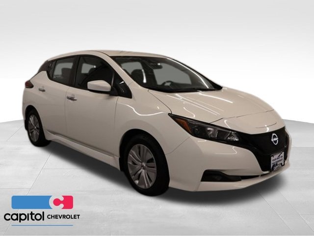 2025 Nissan Leaf