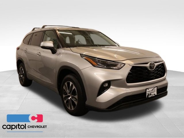 2022 Toyota Highlander 