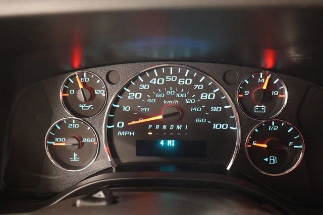 2025 Chevrolet Express Cargo Work Van - Photo 32