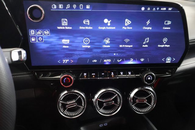 2025 Chevrolet Blazer EV LT - Photo 17
