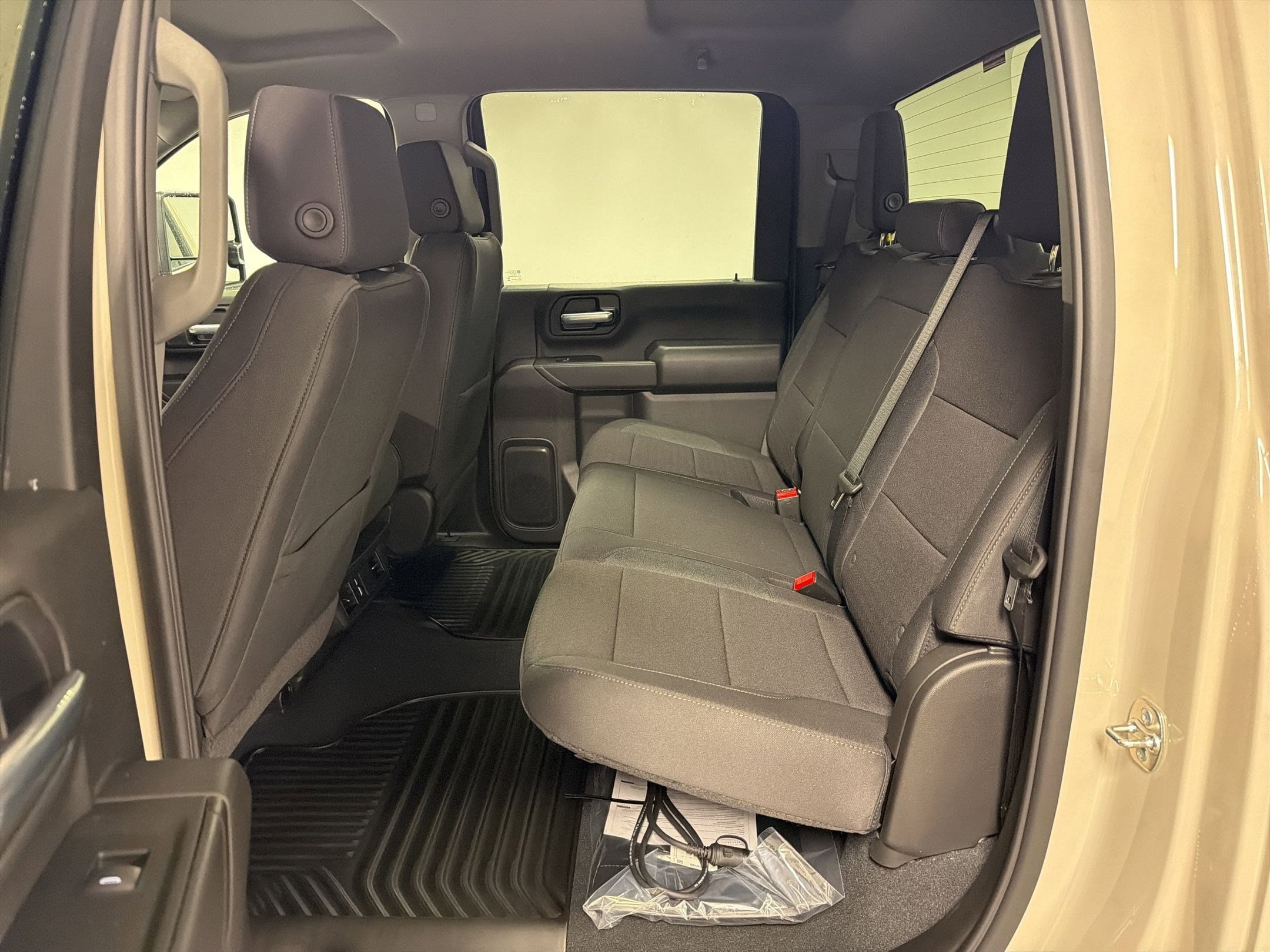 2026 Chevrolet Silverado 2500 HD Custom - Photo 13