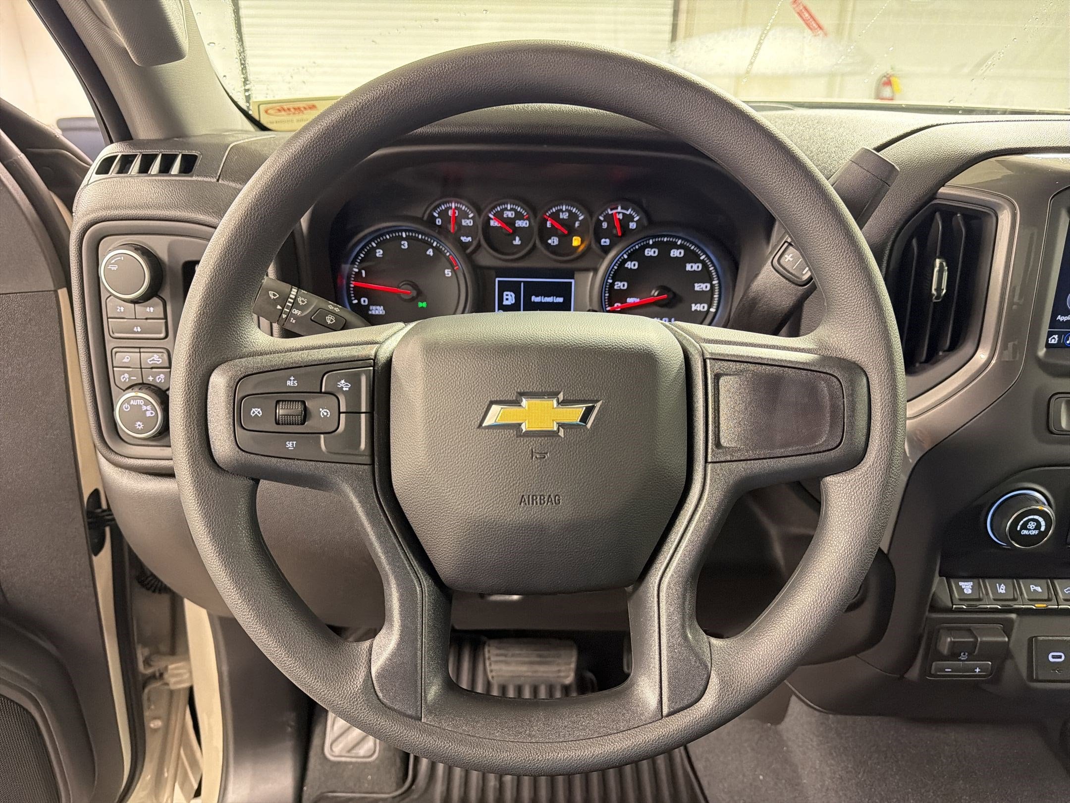2026 Chevrolet Silverado 2500 HD Custom - Photo 15