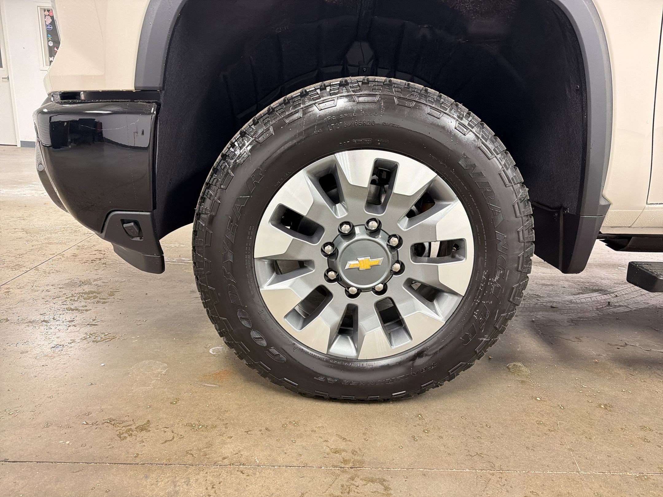 2026 Chevrolet Silverado 2500 HD Custom - Photo 10