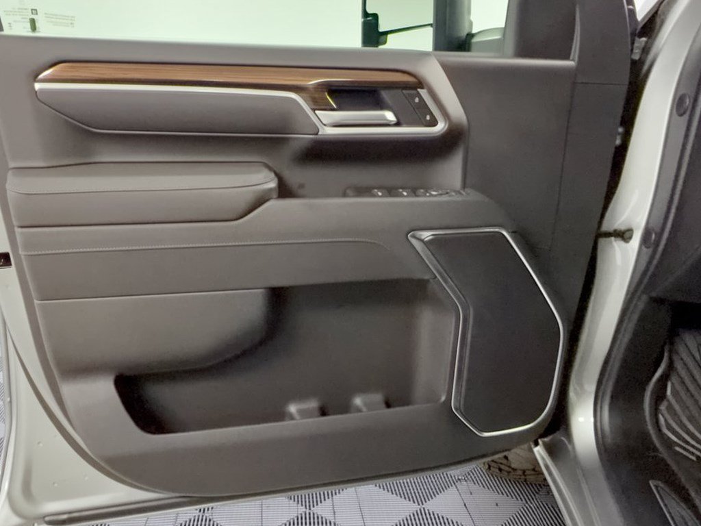 2026 Chevrolet Silverado 2500 HD LT - Photo 14