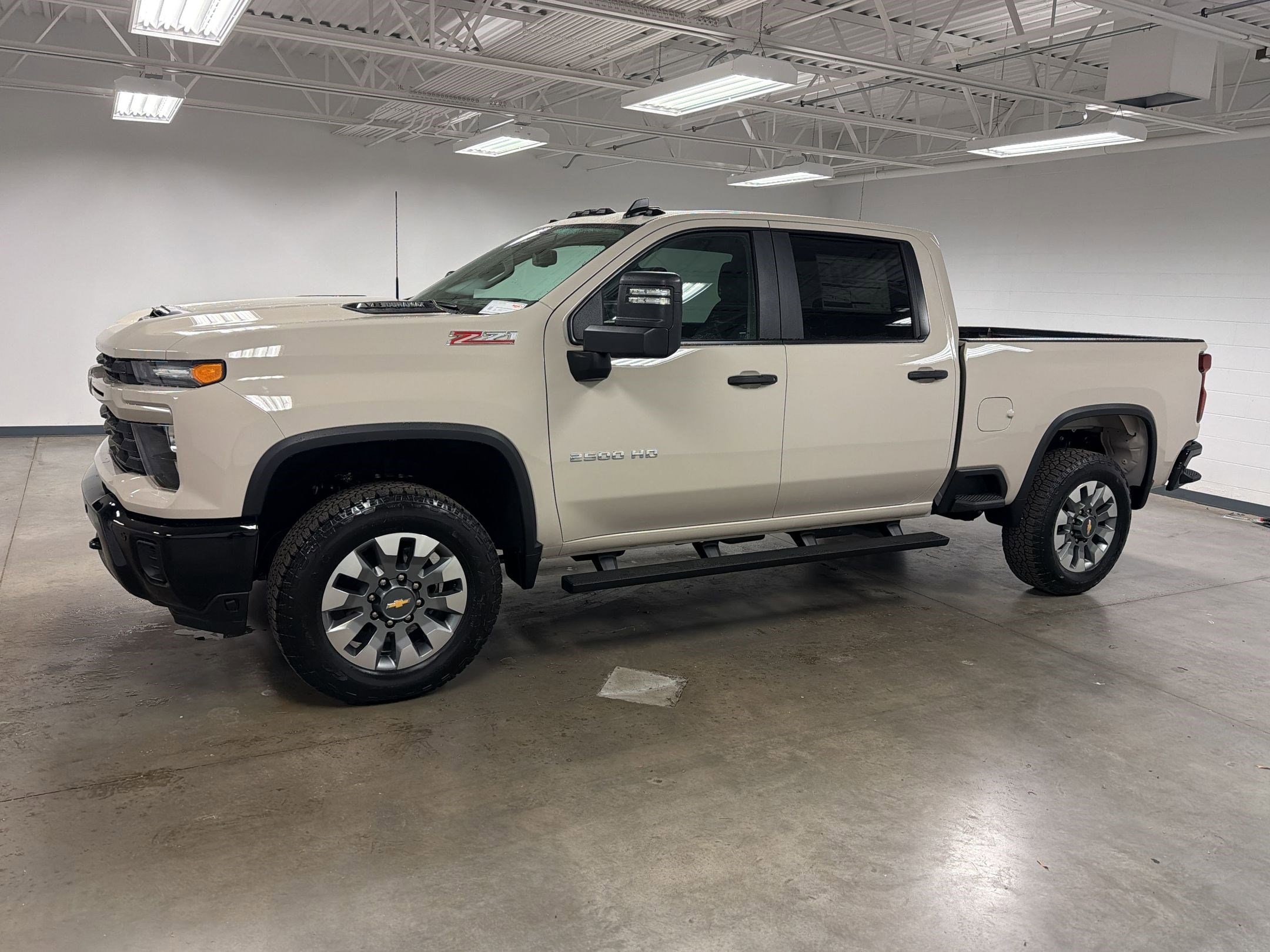 2026 Chevrolet Silverado 2500 HD Custom - Photo 19