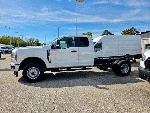 New 2026 Ford F-350 Chassis XL Chassis