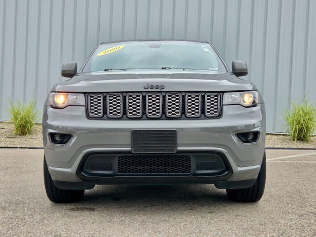 Used 2020 Jeep Grand Cherokee Altitude SUV