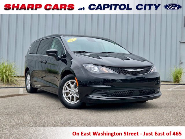 2024 Chrysler Voyager