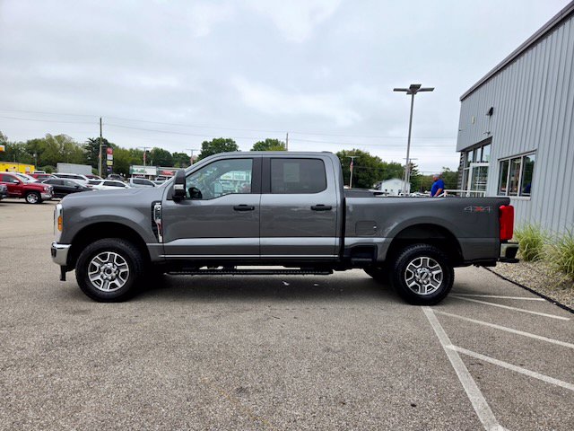 Used 2025 Ford F-250SD XLT Truck