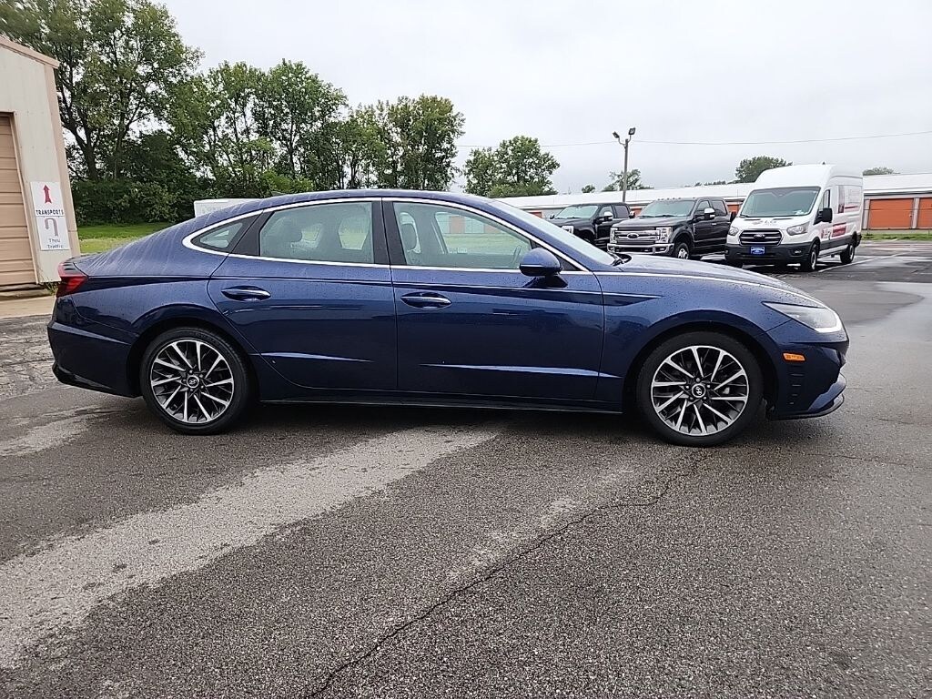 Used 2022 Hyundai Sonata Limited Sedan