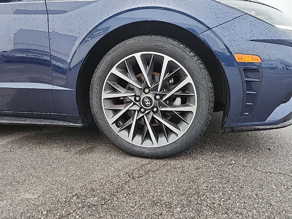 Used 2022 Hyundai Sonata Limited Sedan