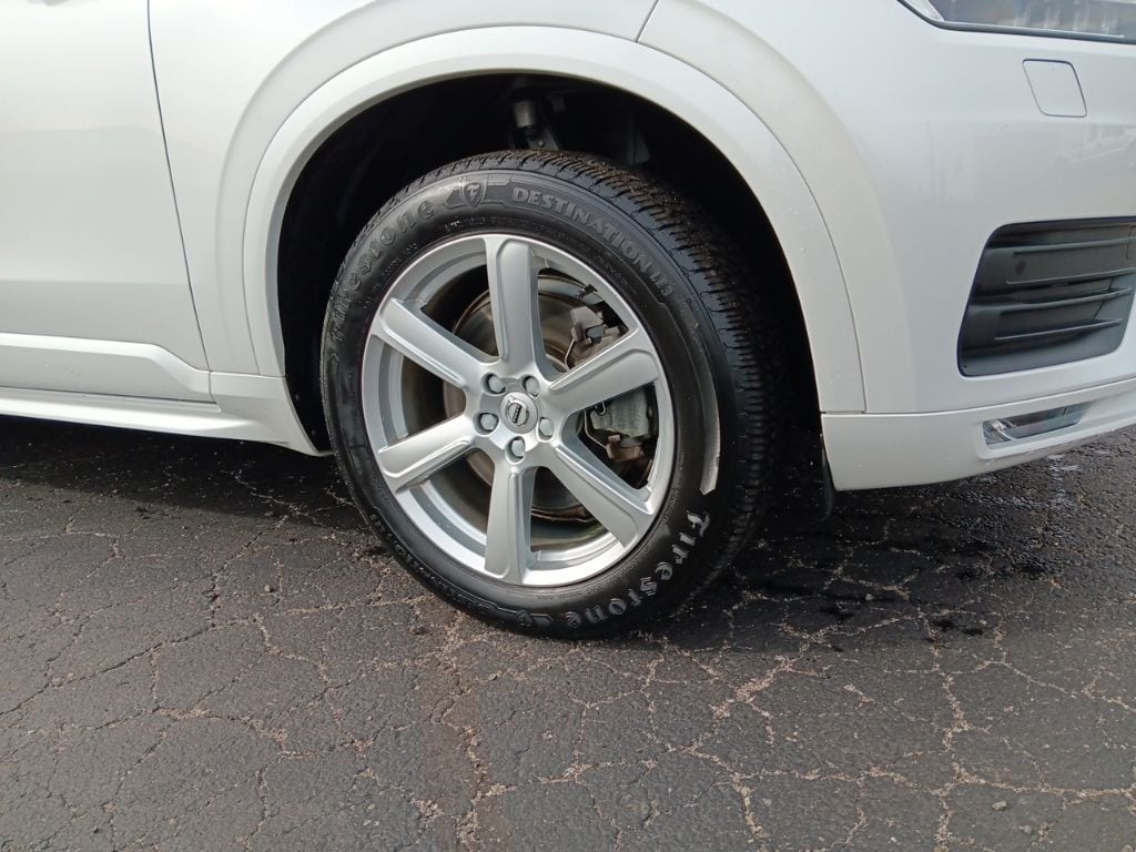 Used 2022 Volvo XC90 T5 Momentum SUV