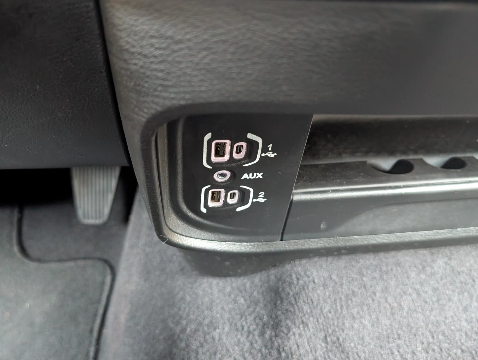 Photo 24