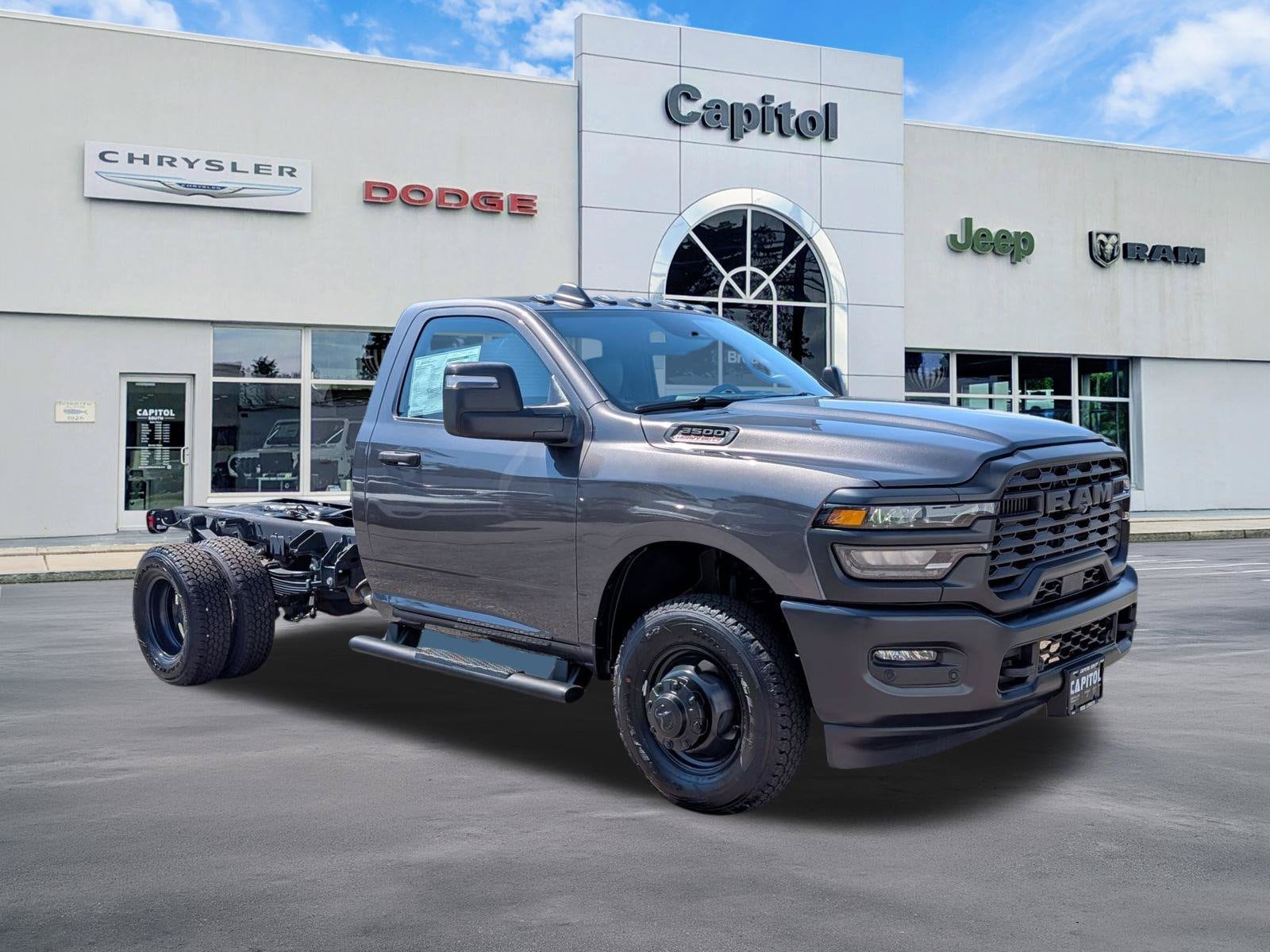 2026 RAM 3500 Chassis Cab