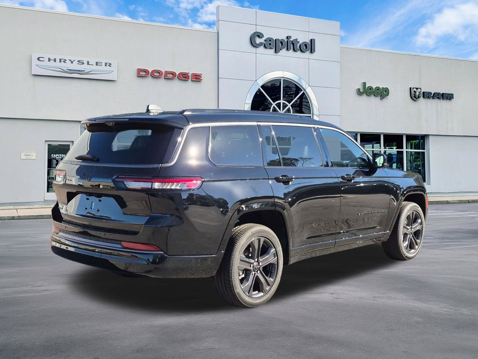 New 2027 Jeep Grand Cherokee L Limited Reserve Sport Utility