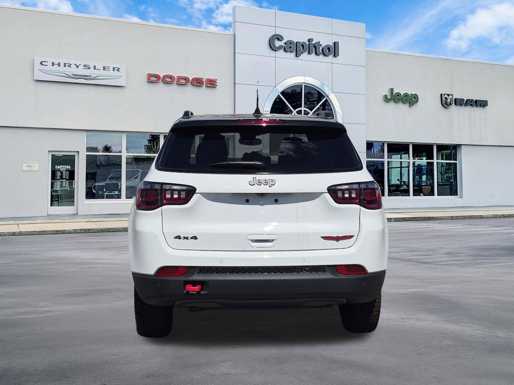 New 2026 Jeep Compass Trailhawk Sport Utility
