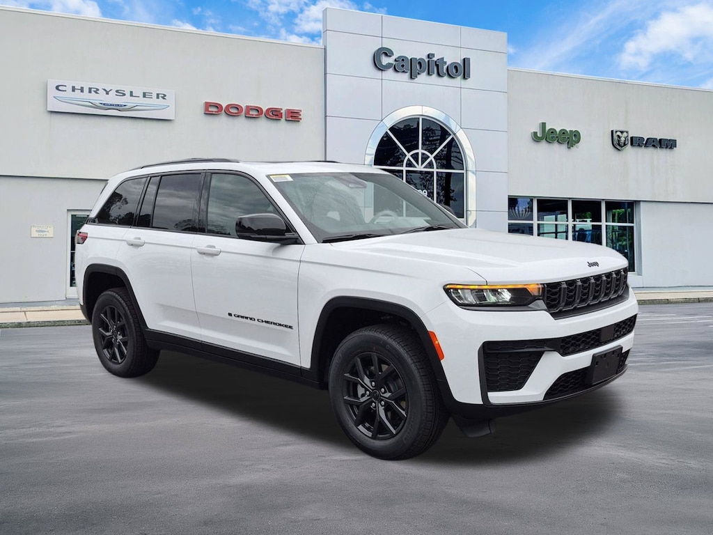 New 2027 Jeep Grand Cherokee Laredo Altitude Sport Utility