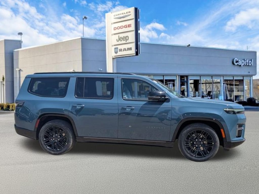 New 2026 Jeep Grand Wagoneer Limited Reserve Sport Utility
