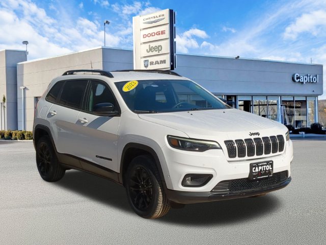 2023 Jeep Cherokee Altitude Lux
