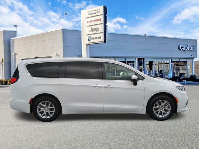 Used 2023 Chrysler Pacifica Touring L with VIN 2C4RC1BG5PR577394 for sale in Windham, CT