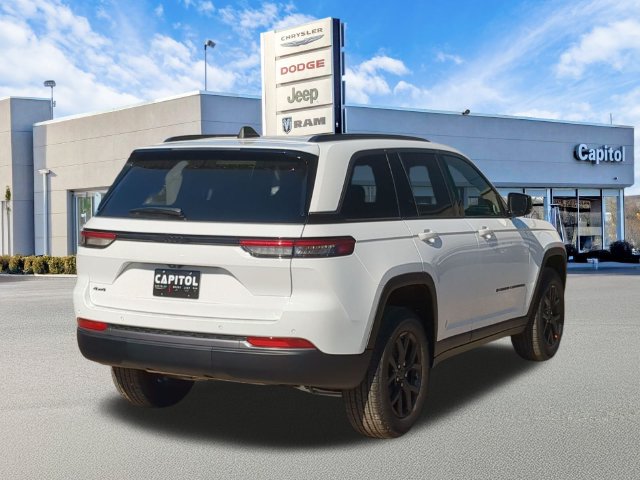 New 2027 Jeep Grand Cherokee LAREDO ALTITUDE 4X4 Sport Utility