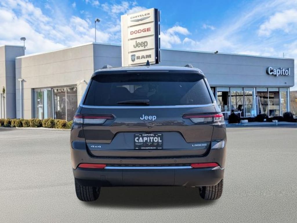 New 2026 Jeep Grand Cherokee L LAREDO X 4X4 Sport Utility