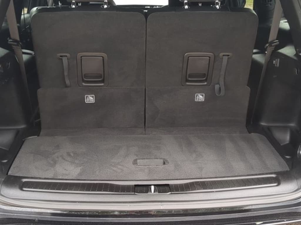 Used 2023 Jeep Grand Cherokee L Altitude SUV