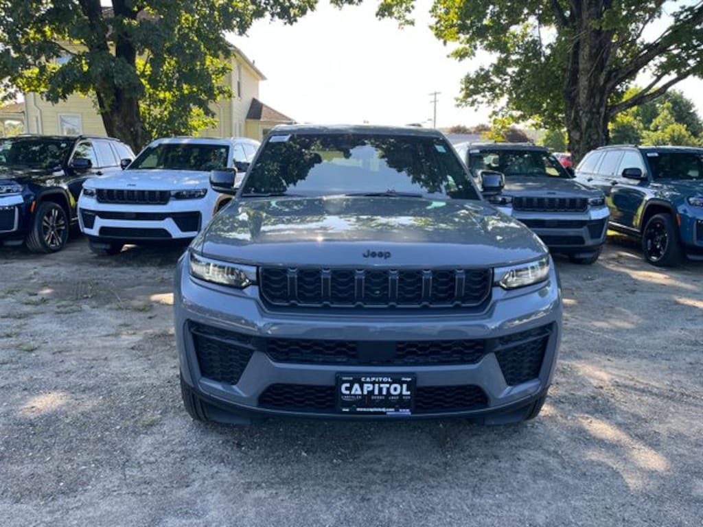 New 2027 Jeep Grand Cherokee L Laredo Altitude Sport Utility