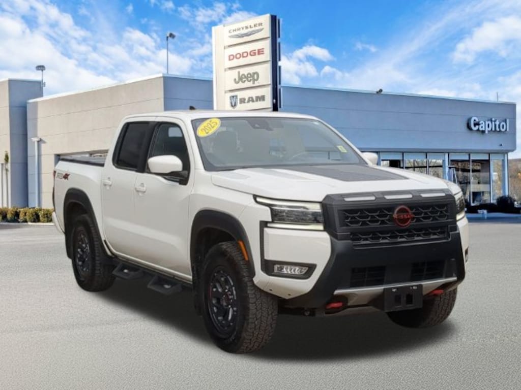 Used 2025 Nissan Frontier PRO-4X Truck