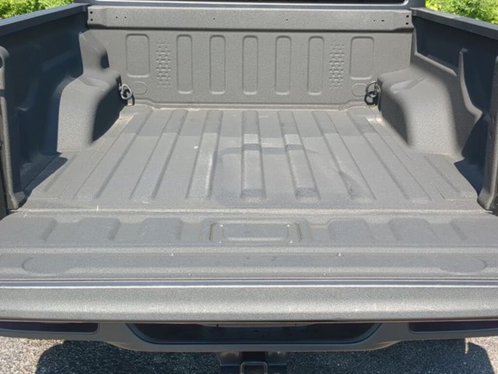 Used 2022 Jeep Gladiator Sport Truck
