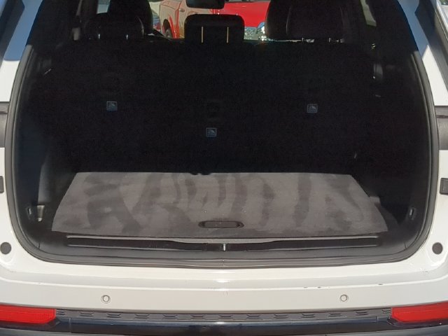Used 2025 Jeep Grand Cherokee Altitude SUV