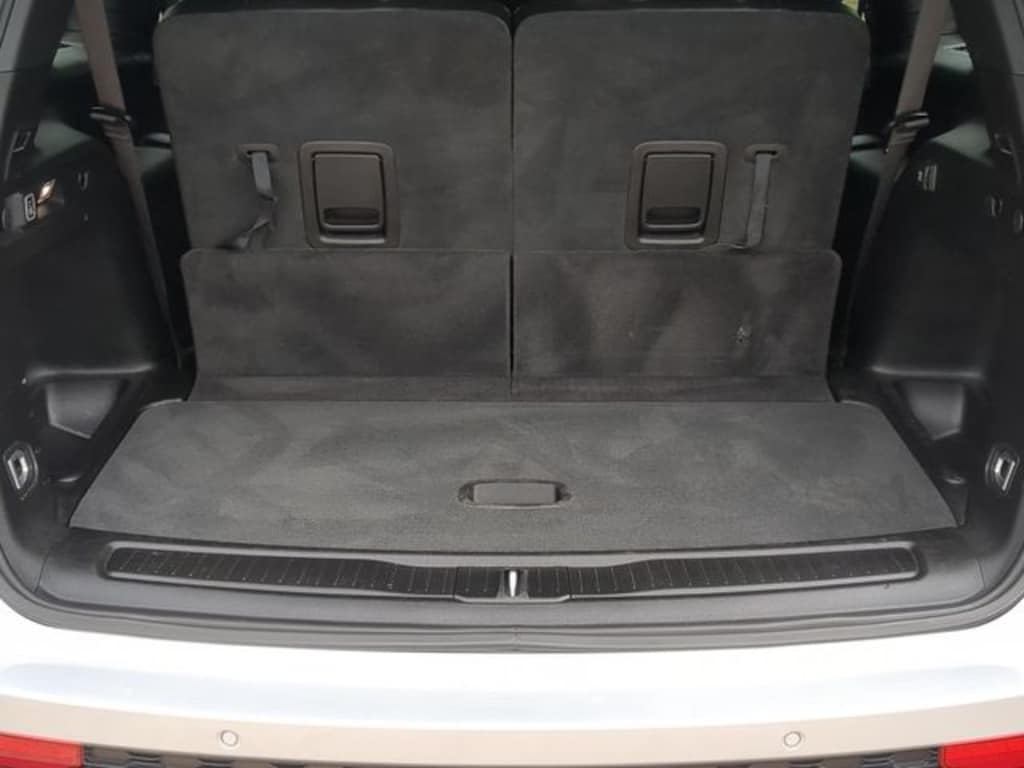 Used 2024 Jeep Grand Cherokee L Altitude SUV
