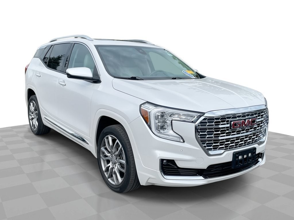 2023 GMC Terrain Denali