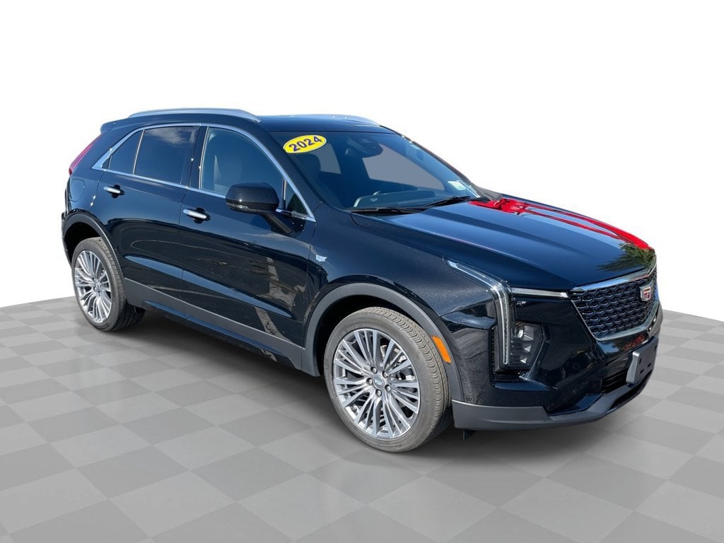 2024 Cadillac XT4 Premium Luxury