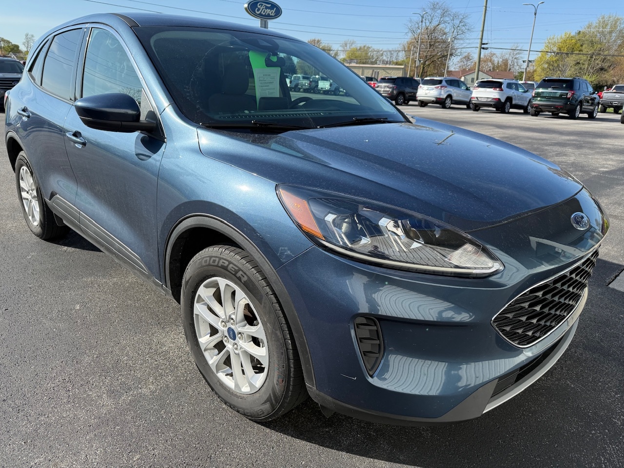 2020 Ford Escape SE