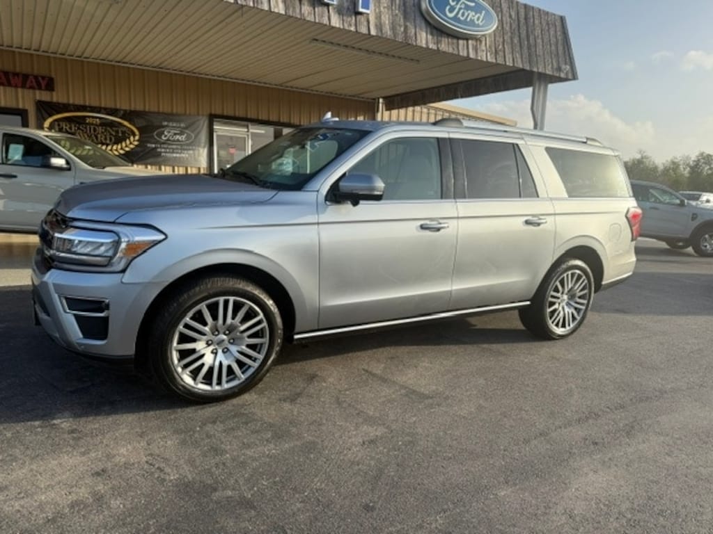 Used 2023 Ford Expedition MAX Limited SUV