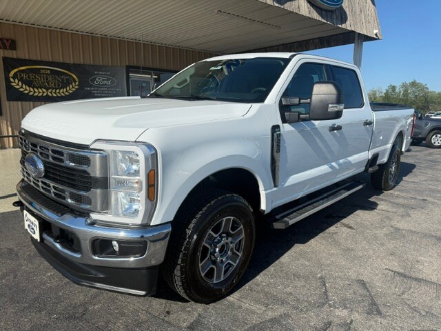 Used 2025 Ford F-250 XLT 4X4 Pickup