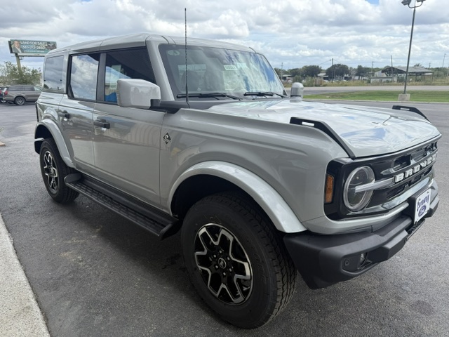 New 2026 Ford Bronco OUTER BANKS SUV