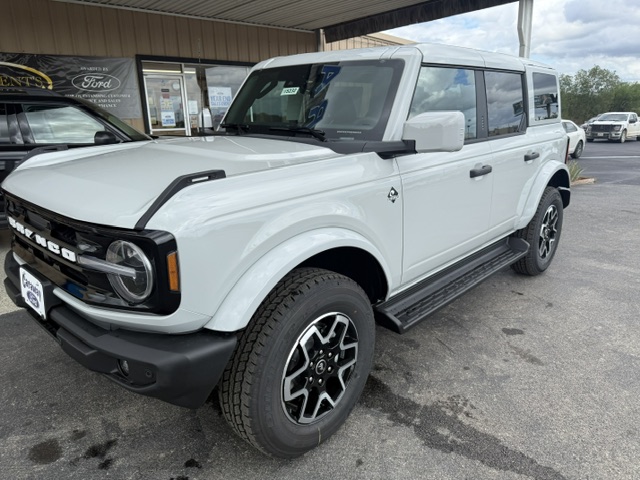 New 2026 Ford Bronco OUTER BANKS SUV