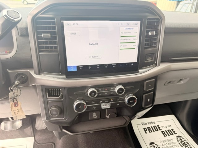 2025 Ford F-150 XLT - Photo 14