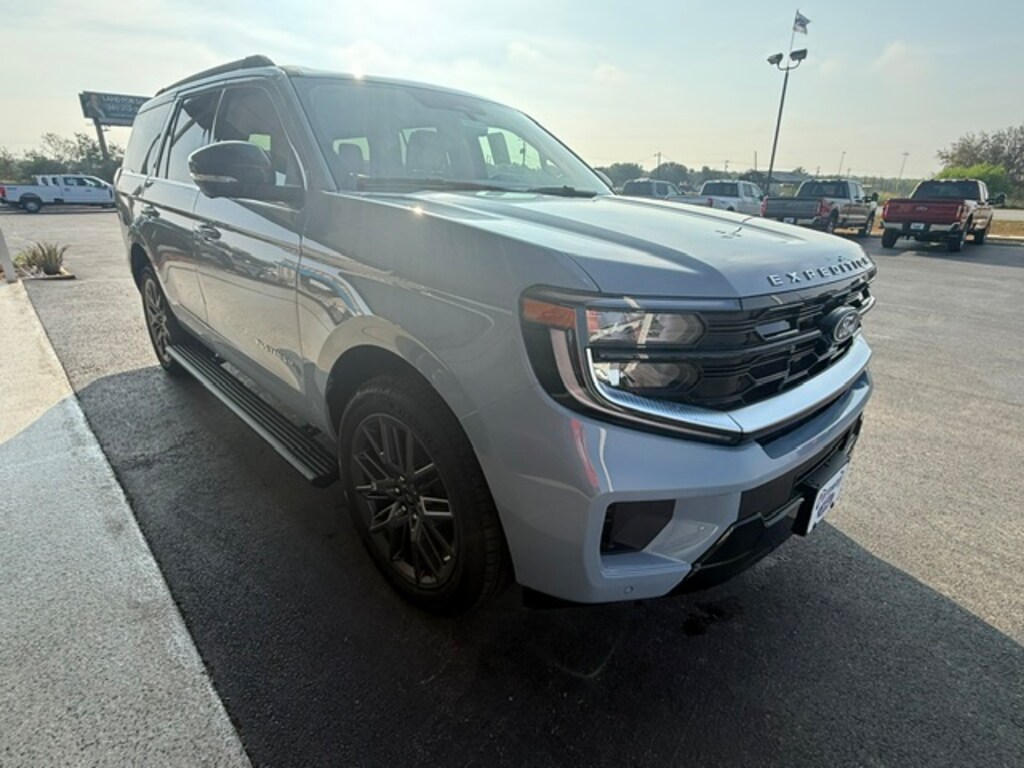 New 2027 Ford Expedition PLATINUM 4X2 SUV