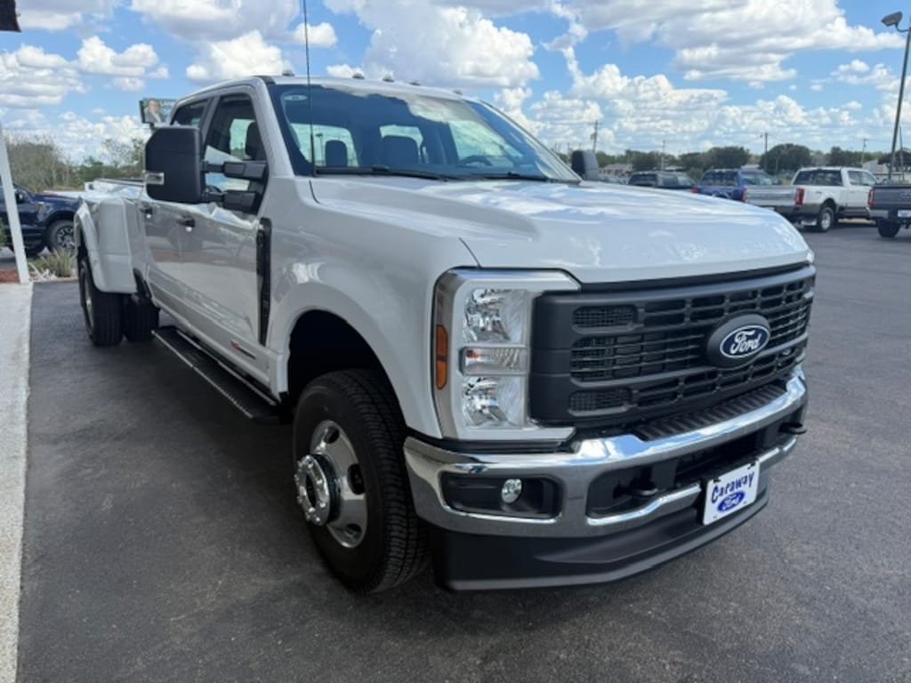 New 2027 Ford F-350 XL 4X4 TRUCK