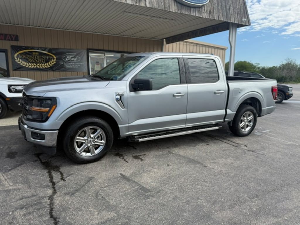 Used 2025 Ford F-150 XLT 4X2 Crew Cab Short Bed Truck
