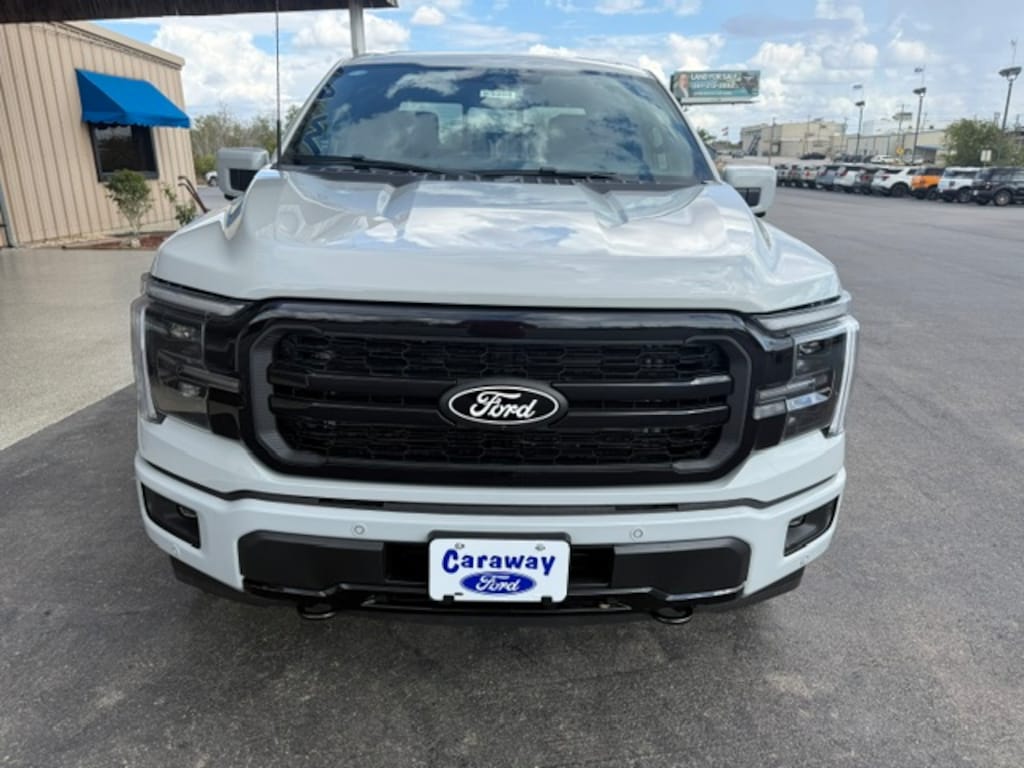 New 2026 Ford F-150 LARIAT 4X4 TRUCK