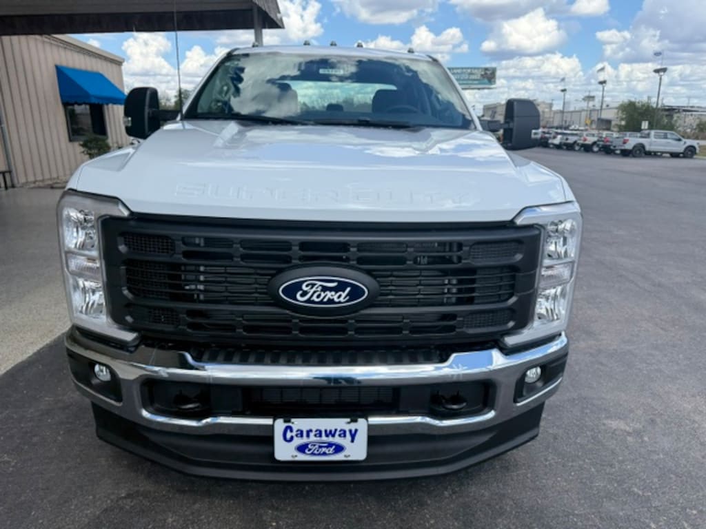 New 2027 Ford F-350 XL 4X4 TRUCK