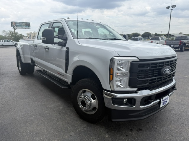 New 2027 Ford F-350 XL 4X4 TRUCK