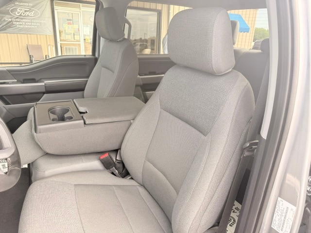 2025 Ford F-150 XLT - Photo 11